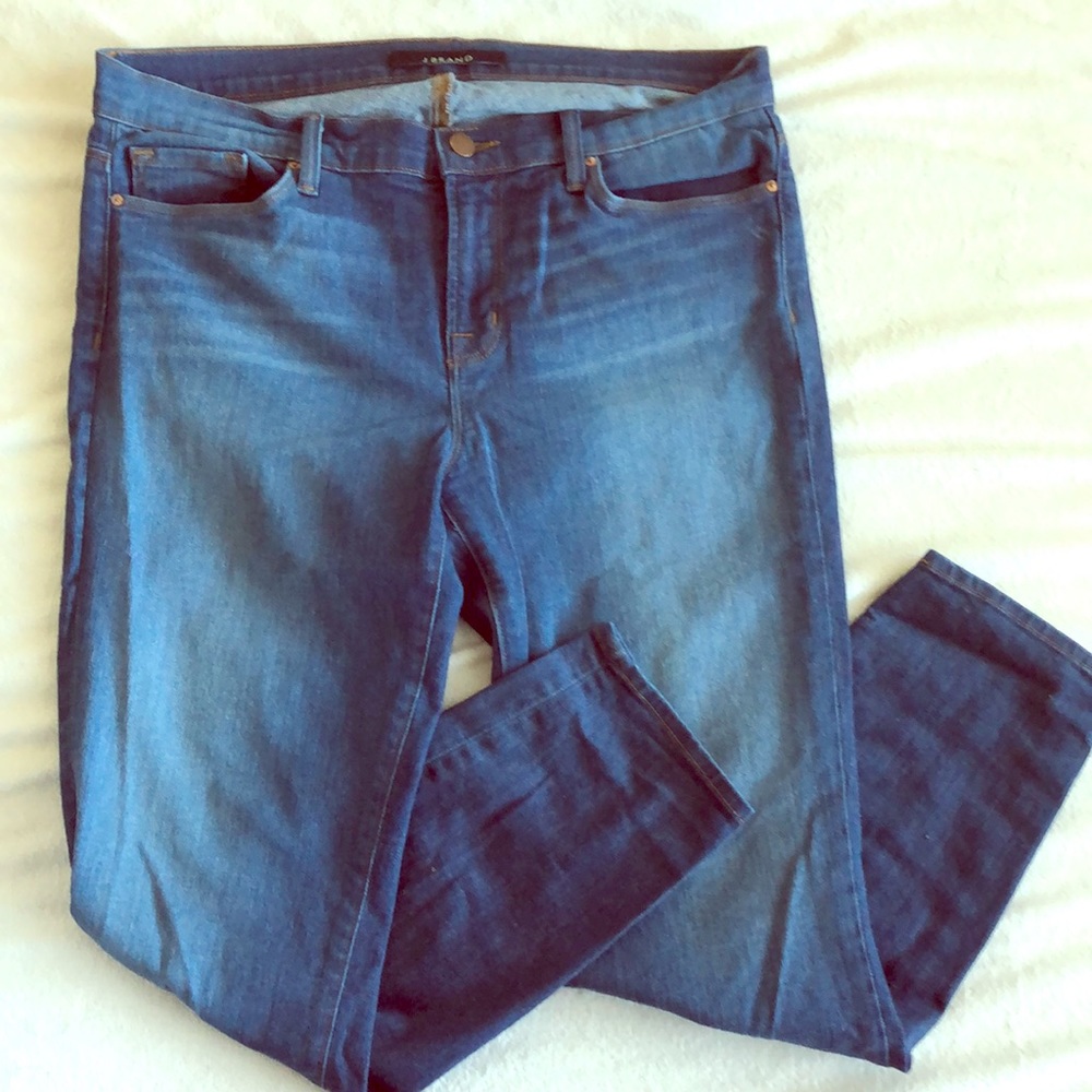 COMFY & STRETCHY J. Brand Gem!